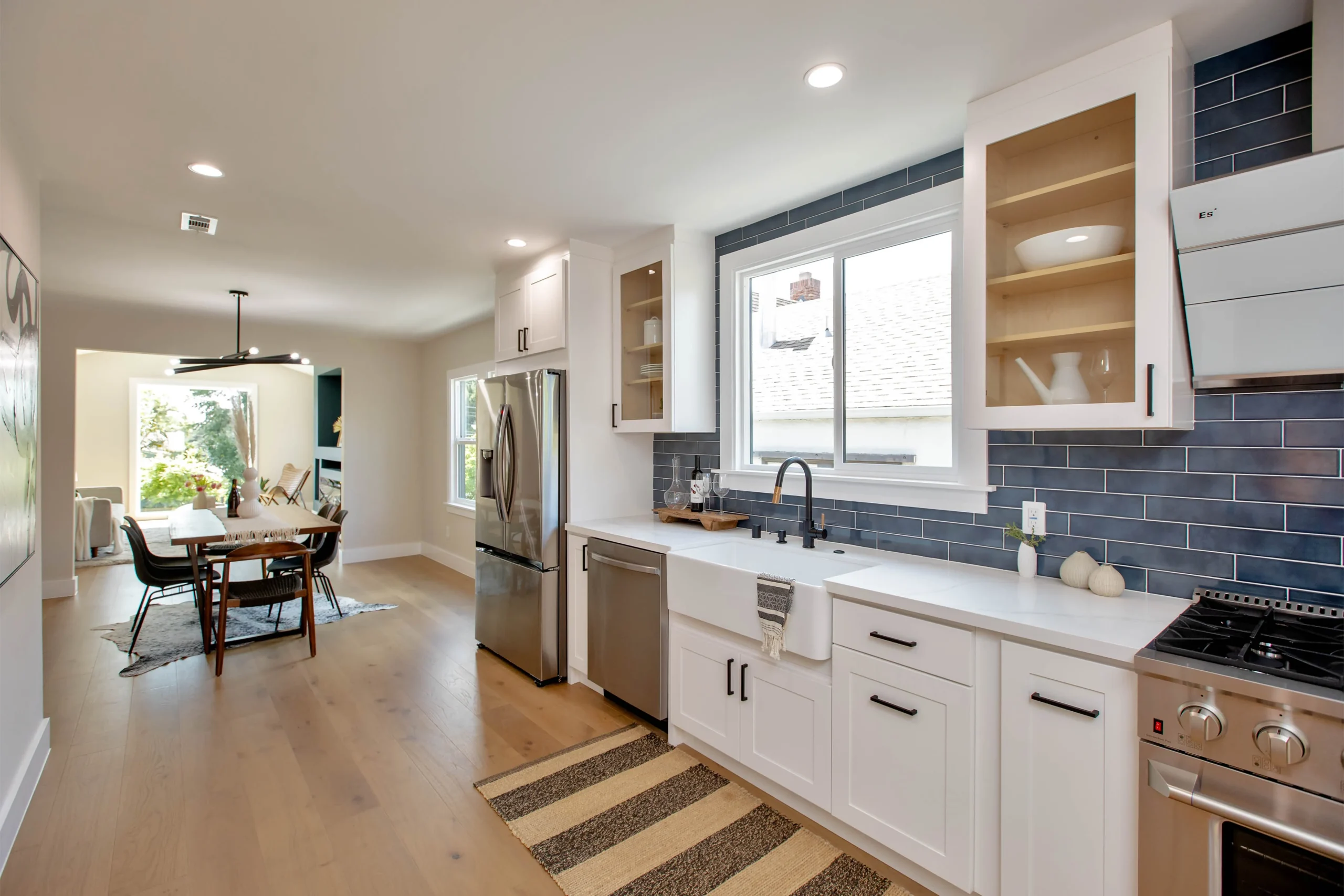 2914 georgia st 18