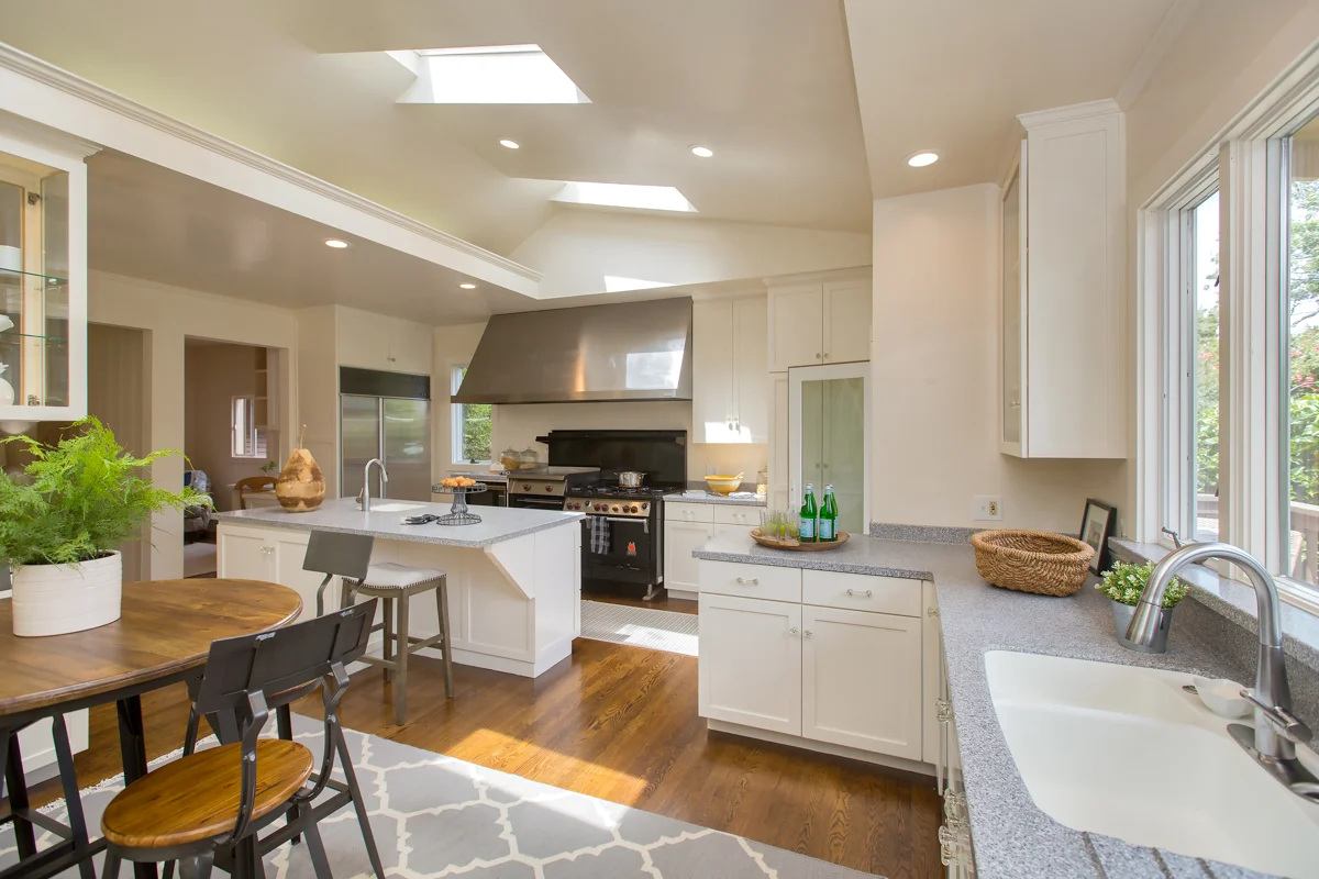 850 laurel 14